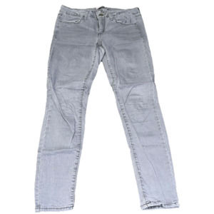 - So low rise jegging